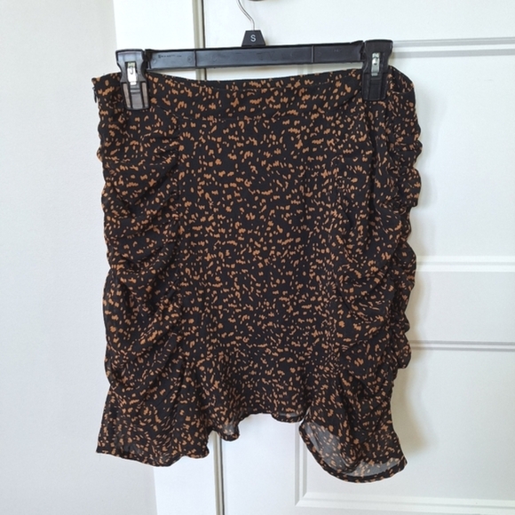 Sheer leopard print skirt - Picture 3 of 6